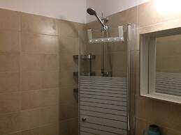 Ashdod Jabotinsky Rooms