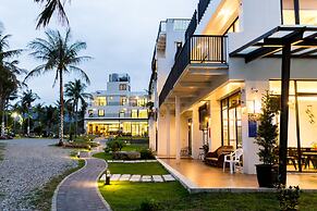 Rich Sunshine Inn