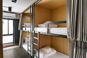 Travelier Hostel