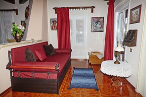 Anemelia Villa