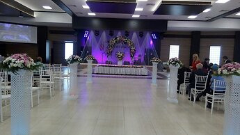 Grand Cali Hotel
