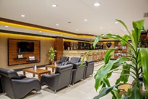 Grand Cali Hotel