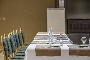 Grand Cali Hotel