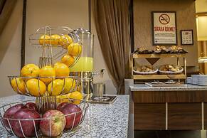 Grand Cali Hotel