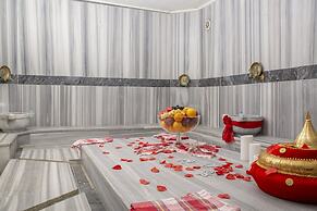 Grand Cali Hotel