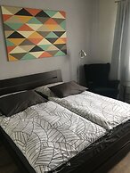 Hotel & Bistro 63