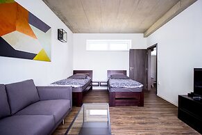 Hotel & Bistro 63