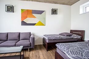 Hotel & Bistro 63