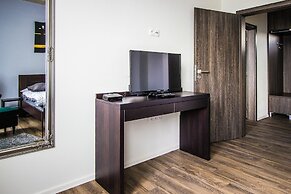 Hotel & Bistro 63