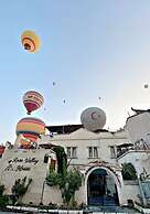 Rose Valley Hotel