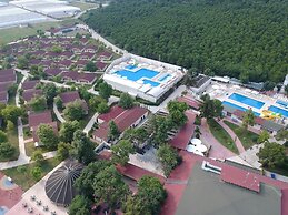Rizom Tatil Koyu