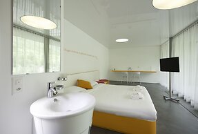 Chromotel