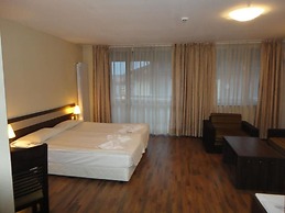 Apart Hotel Dream
