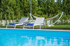 W Villas Halkidiki