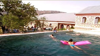 Nemrut Kervansaray Hotel