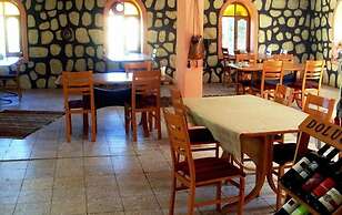 Nemrut Kervansaray Hotel