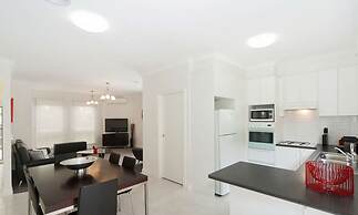 Smart Caulfield Townhouse