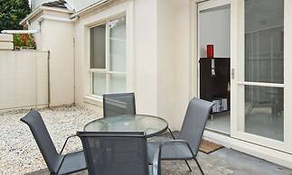 Smart Caulfield Townhouse