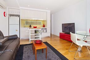 Port Melbourne Executive Living
