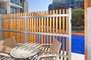 Port Melbourne Executive Living