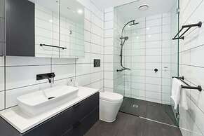 Caulfield North Executive