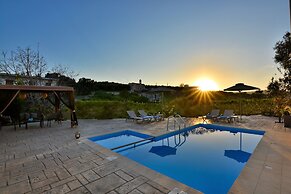 Elia Villa