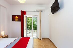 Elia Villa