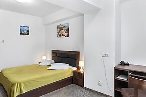Lina Hotel