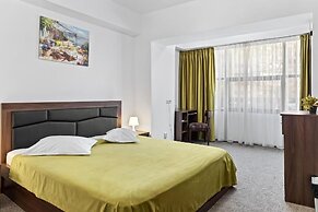 Lina Hotel