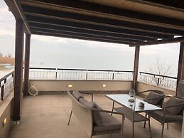 Royal Mediterran Hotel