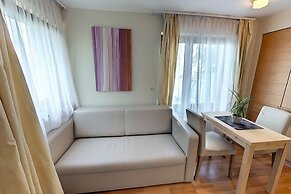 Royal Mediterran Hotel