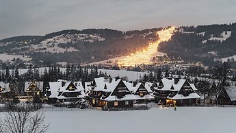 Sun & Snow Resorts Lipki Park