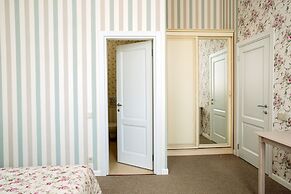 The Aristocrat Boutique Hotel