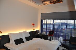 Hotel Rauw aan de Kade