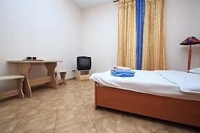 Guest House on Bessarabska Square