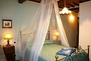 Wonderful private villa with private pool, A/C, WIFI, TV, pets allowed