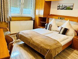 Garni-Hotel Adler