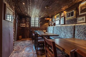 The Greyhound Inn Taunton