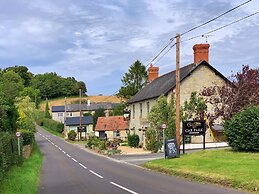 The Greyhound Inn Taunton