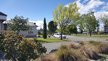 High Country Motel and Backpackers