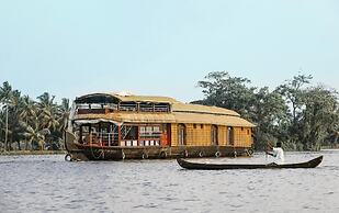 Cosy Houseboats