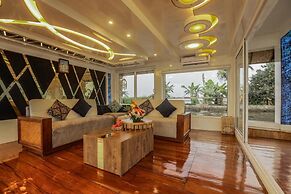 Cosy Houseboats