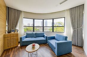 Magnolia Hotel