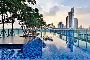 Civic Horizon Hotel & Residence