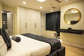 Centaurus Suites