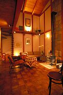 Camellia Inn
