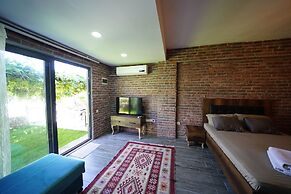Vavilla Apartment