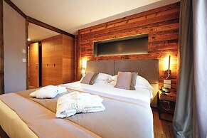 Hotel Excelsior Planet