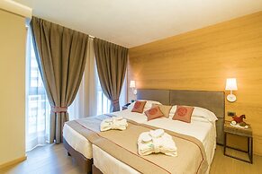 Hotel Excelsior Planet