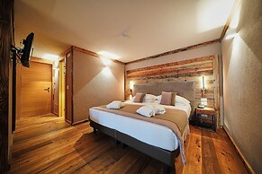 Hotel Excelsior Planet